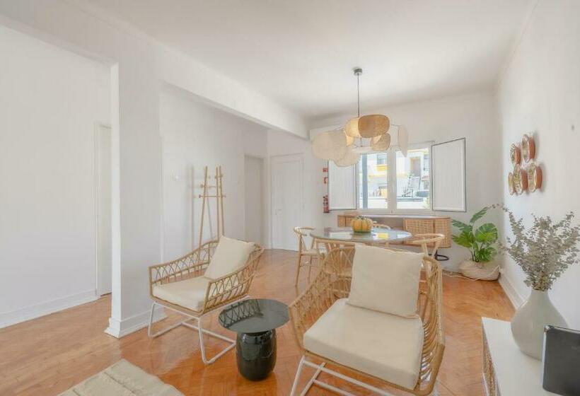 Bento Caraça Terrace