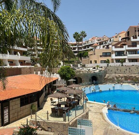 Elegant Style 3 Bedroom Brand New Apartment