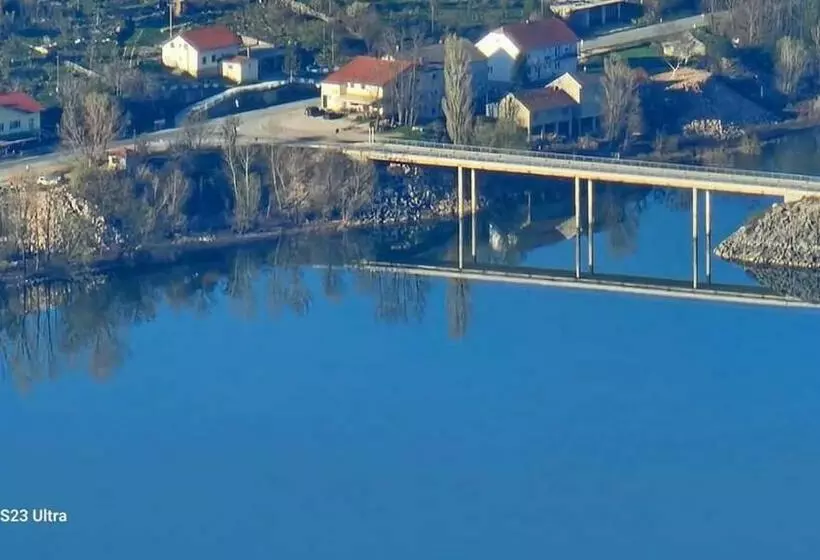 پانسیون Prenoćište Most šljuka D O O