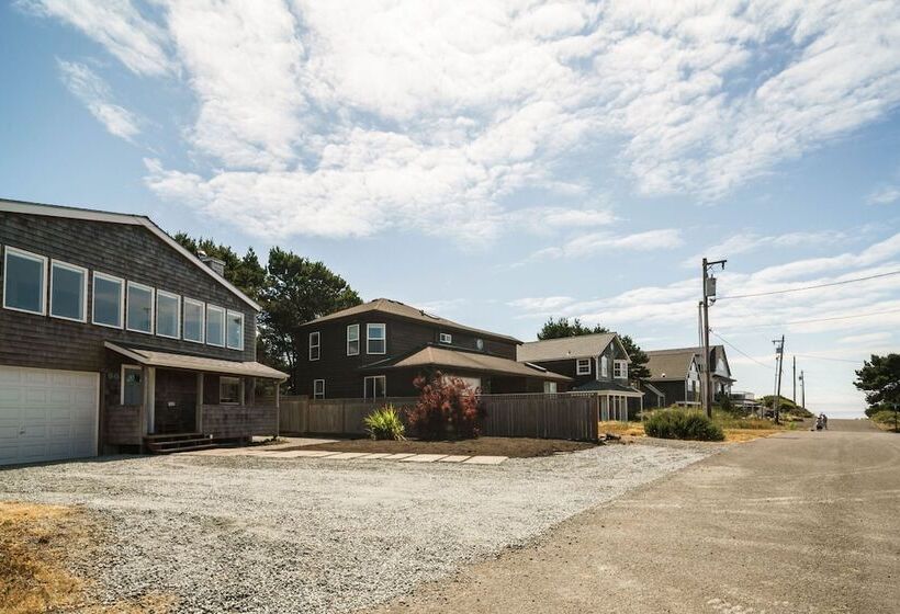 Vivenda Vida Boa By Avantstay Recently Renovated Home In Manzanita W/ Lovely Sunny Deck