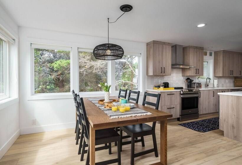 Vivenda Vida Boa By Avantstay Recently Renovated Home In Manzanita W/ Lovely Sunny Deck