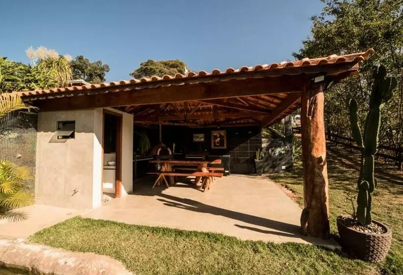 Casa De Campo Com Piscina Cascata Artificial