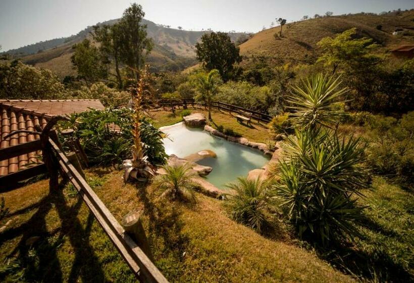 Casa De Campo Com Piscina Cascata Artificial