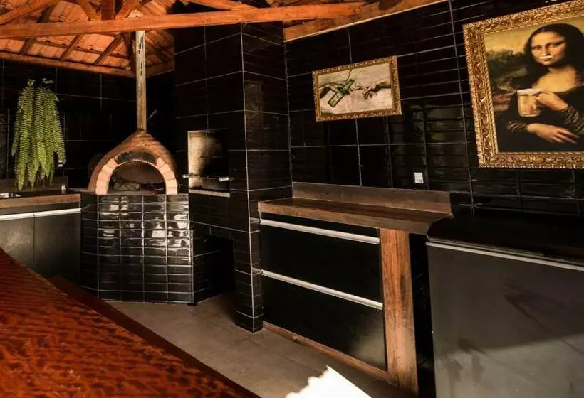 Casa De Campo Com Piscina Cascata Artificial