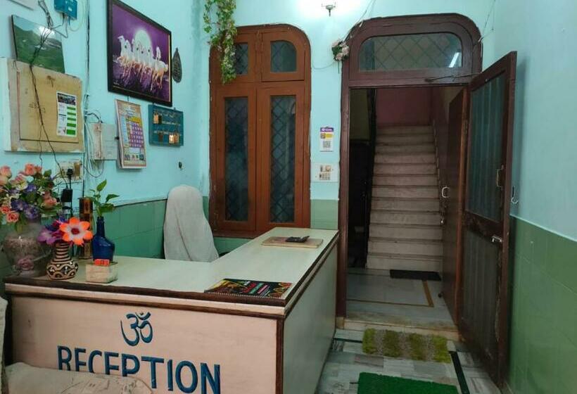 膳宿费 Ganga View Harry Stay