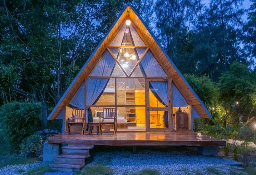 Stayvista At Hazel Woods