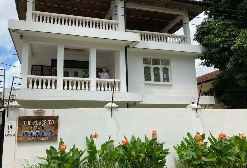 The Place To B&b   The Poolhouse