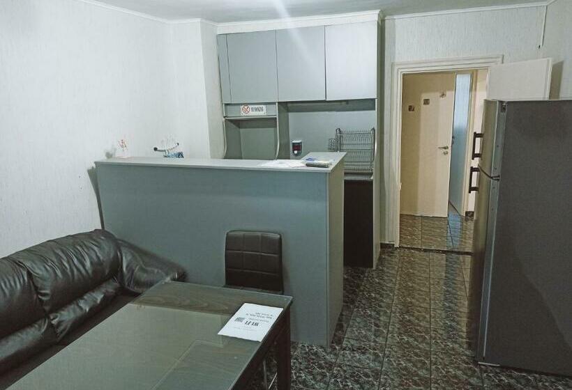 апартамент арена бургас 5+1 човека