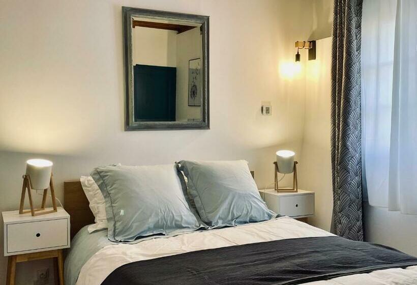 بنسيون Le Mas De Mirabel