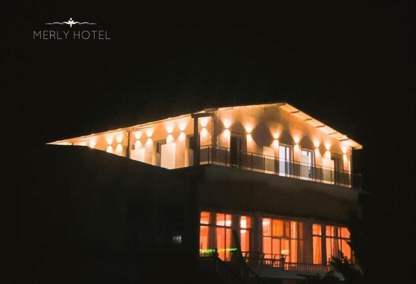 فندق Merly