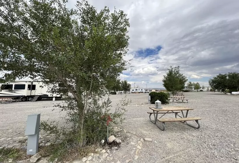 Motelli Border Inn Casino