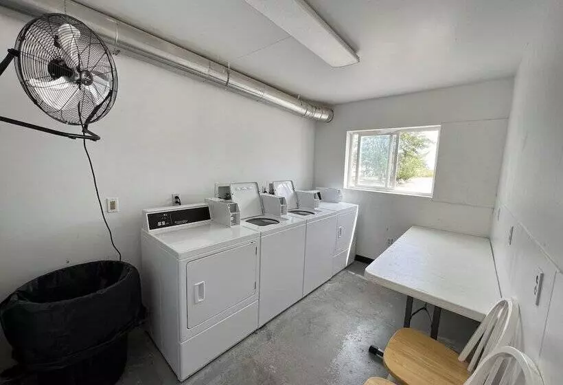 Motelli Border Inn Casino