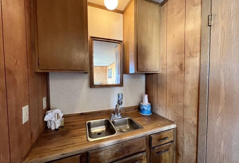 모텔 Border Inn Casino