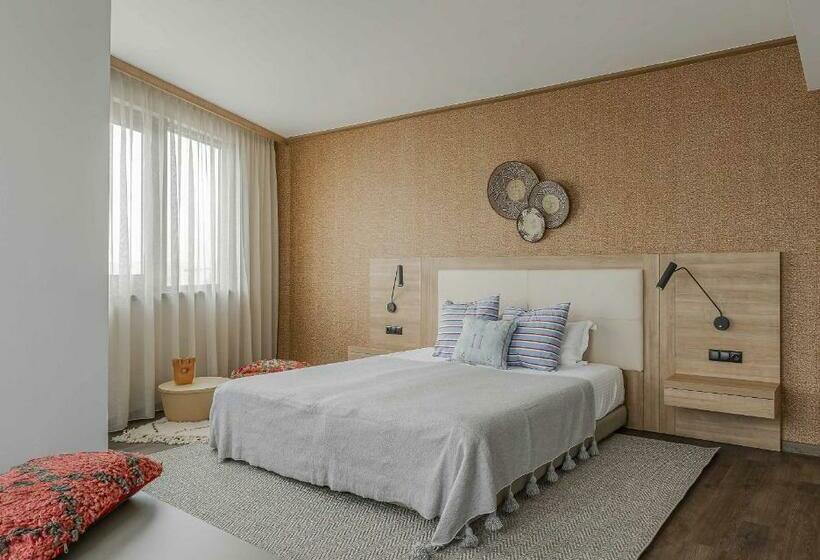 Wn Lab Hotel   Book Our Special Christmas Rooms Including Breakfast And Parking