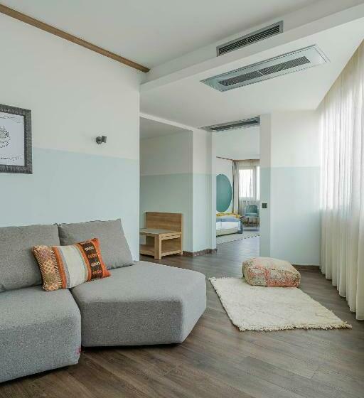 Wn Lab Hotel   Book Our Special Christmas Rooms Including Breakfast And Parking