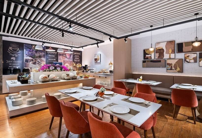 Ausotel Wow Huadu Guangzhou Sunac Land