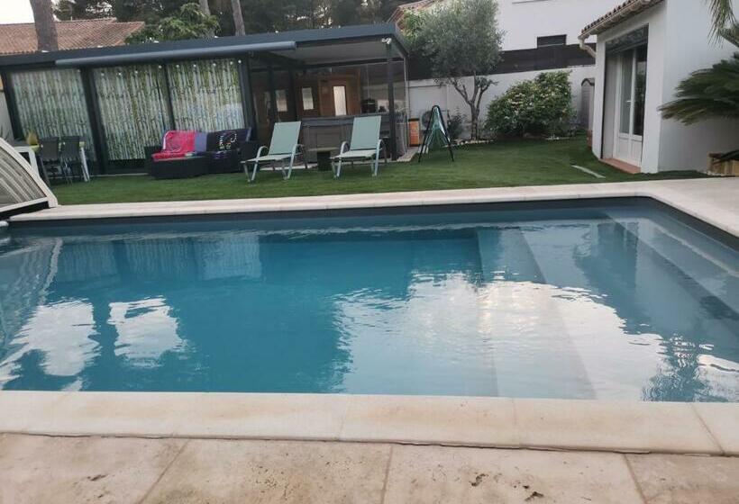 민박 Zen Flavia S House