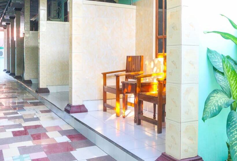 Отель Oyo 91396  Laguna