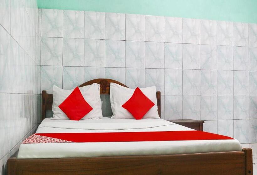 Отель Oyo 91396  Laguna