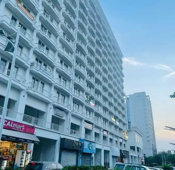 ホテル The Grace Residency, Lucknow