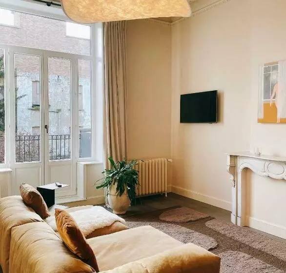 Hotelli Villa Ostinato