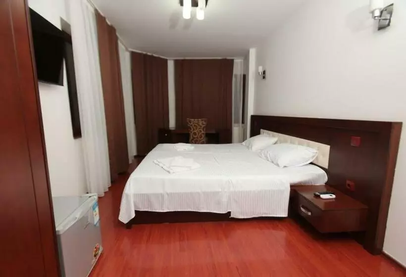 Zambaku I Bardhe Hotel & Bar