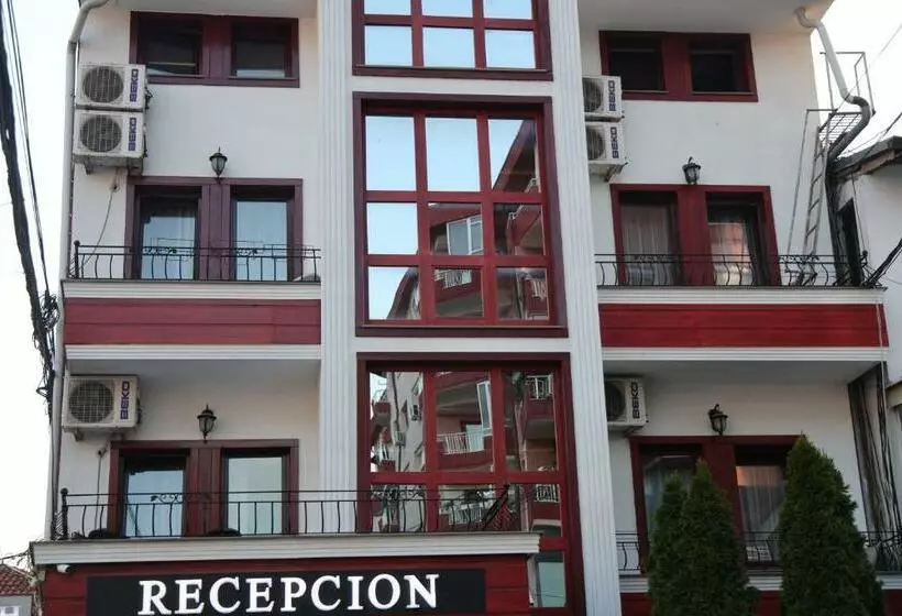 Zambaku I Bardhe Hotel & Bar