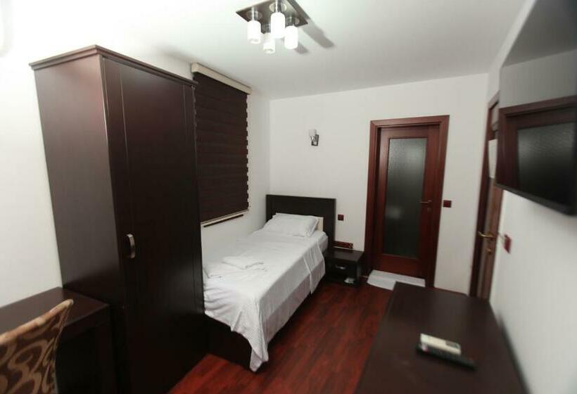 Zambaku I Bardhe Hotel & Bar