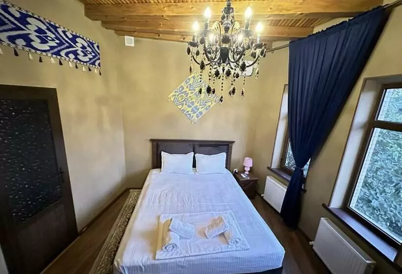 ペンション Darvozai Samarkand Guest House