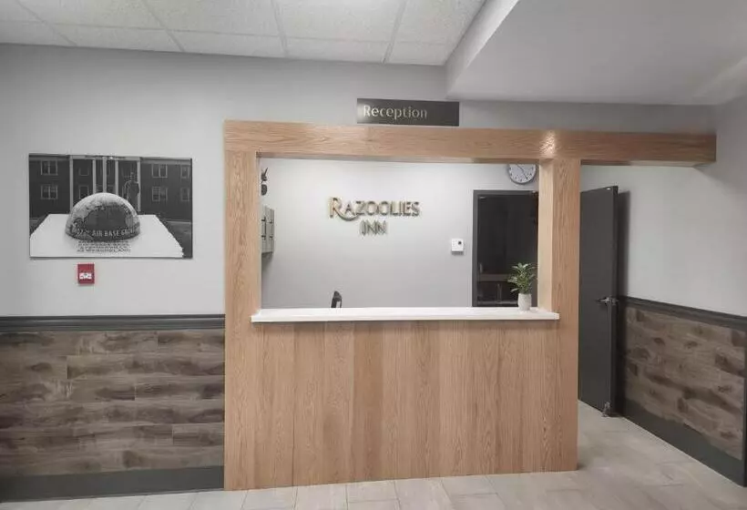 Retkeilymaja Razoolies Inn