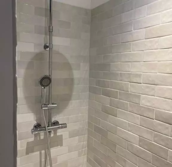 Aamiaismajoitus (B&B) Ostal 158