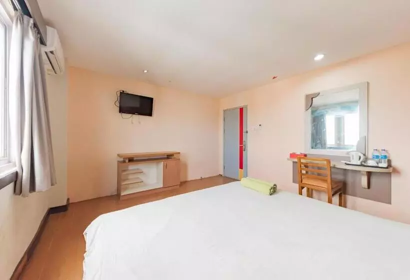 Urbanview Hotel Onyx Ketapang By Reddoorz