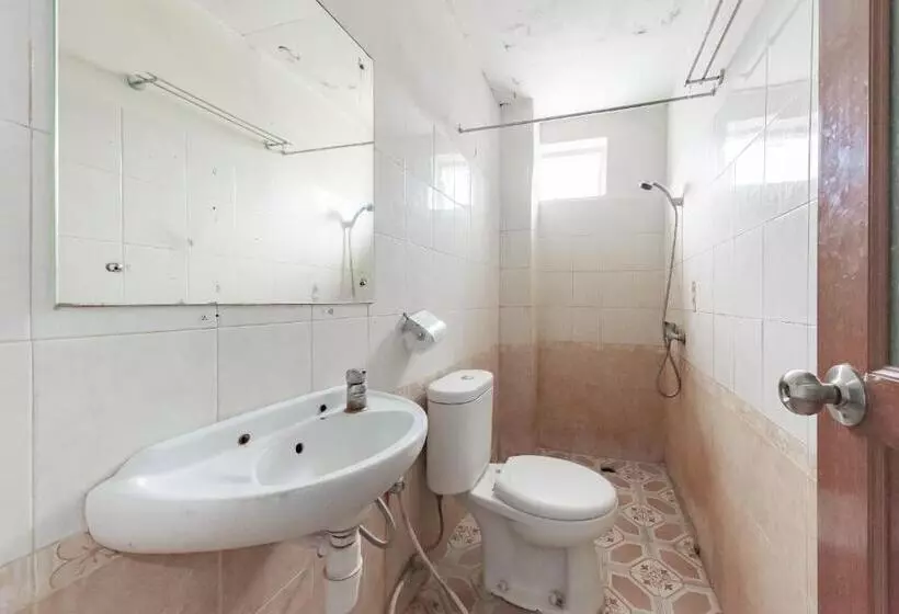 Urbanview Hotel Onyx Ketapang By Reddoorz