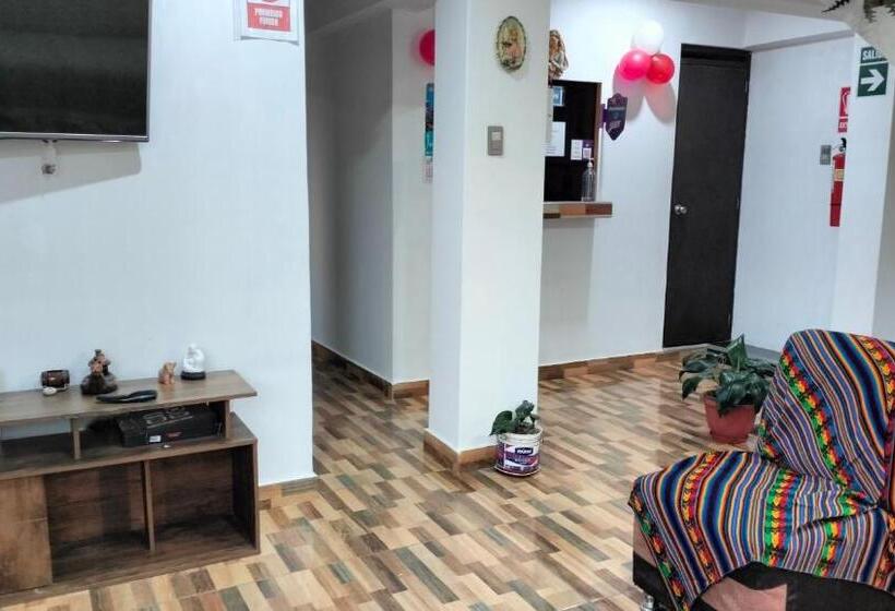 Пансион Hostal Real Caraz