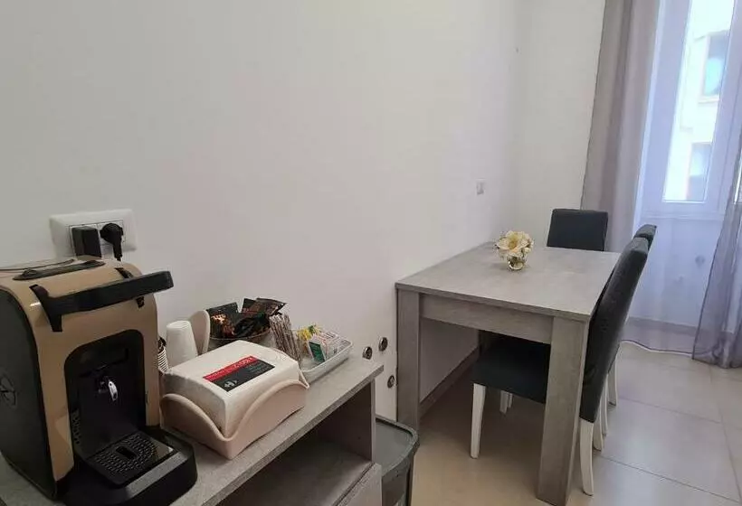 ペンション Palmis House