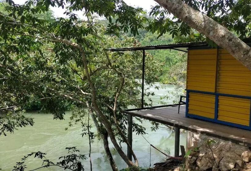 پانسیون Room In Cabin Rafting Hut By The River