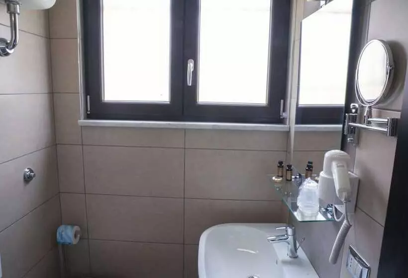 پانسیون Villa Porpora