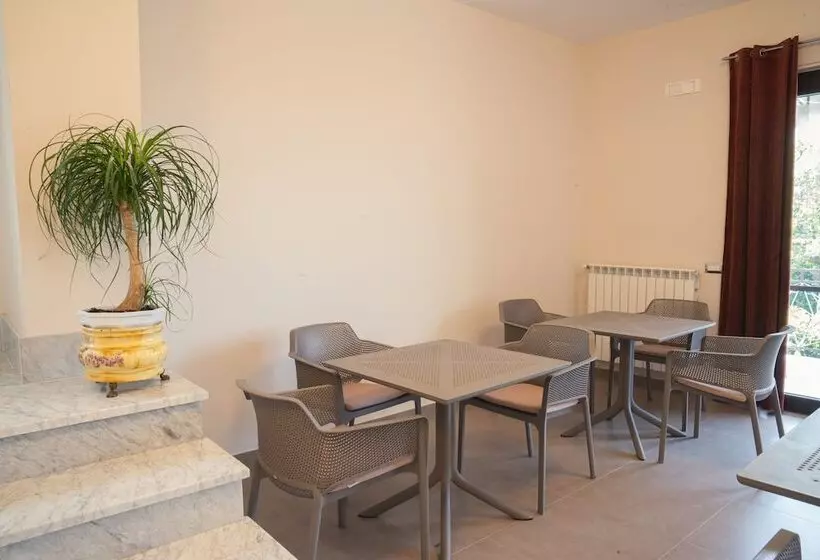 پانسیون Villa Porpora