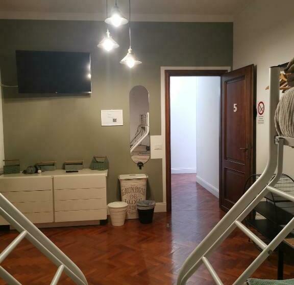 פנסיון Villa Flora Affittacamere