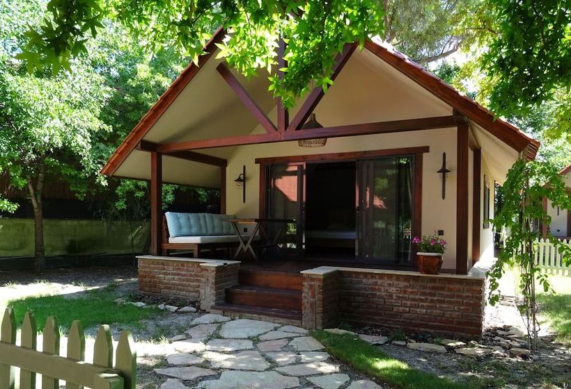 Nocleg ze śniadaniem Gaia Koru Bungalows