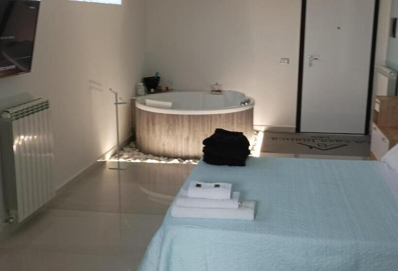 ベッドアンドブレックファースト La Suite Della Casa Bianca