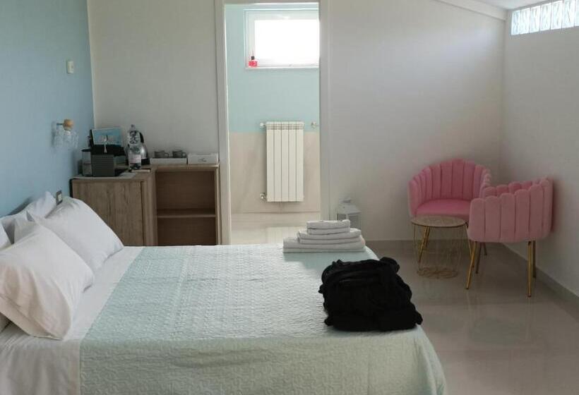 ベッドアンドブレックファースト La Suite Della Casa Bianca