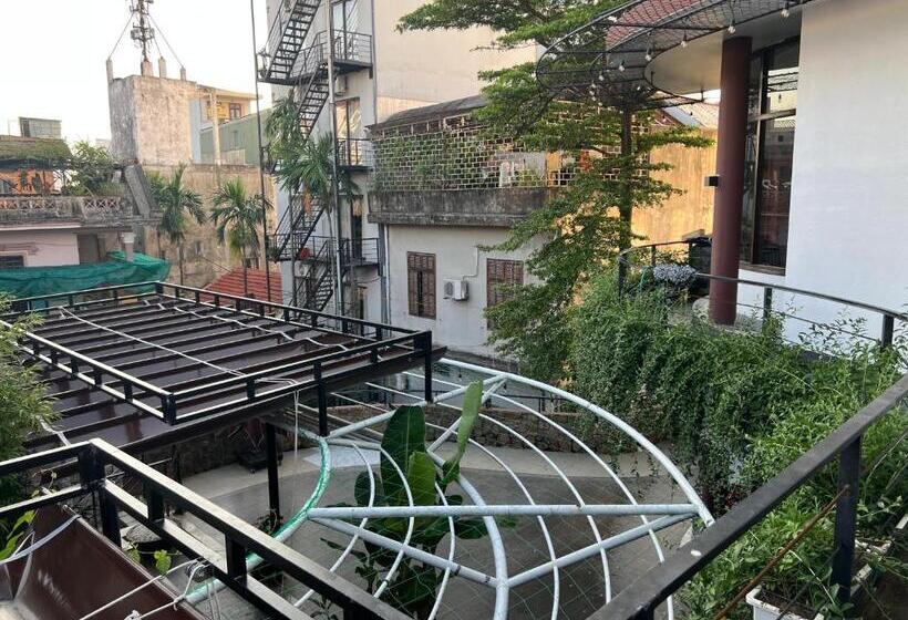 تختخواب و صبحانه đoàn Kết Homestay