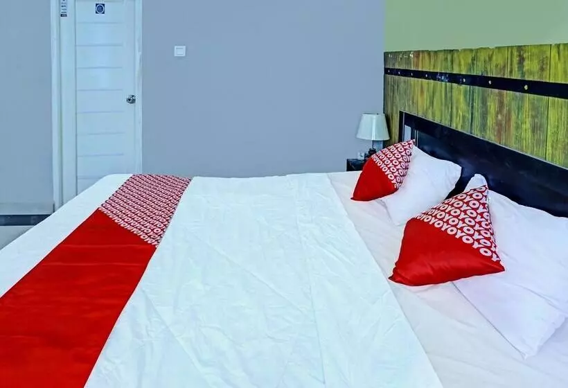 Hotelli Oyo 91363 Lia Stay Syariah