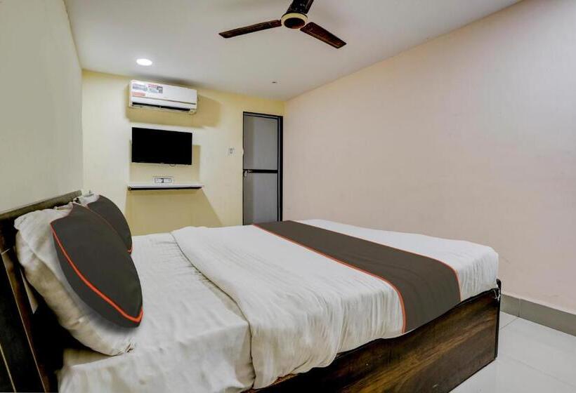 酒店 Collection O Kadodara Valentine S