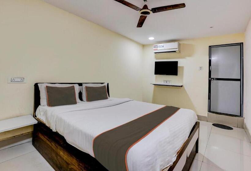 酒店 Collection O Kadodara Valentine S