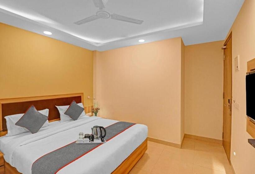 فندق Townhouse 1057 Royal Residency