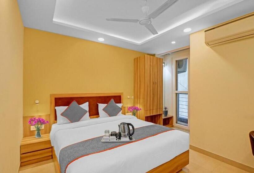 فندق Townhouse 1057 Royal Residency