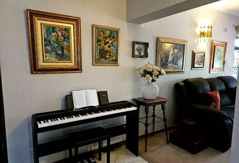 Majatalo Epicure Home Guesthouse