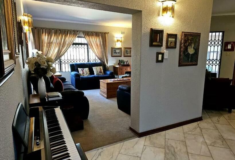 ペンション Epicure Home Guesthouse